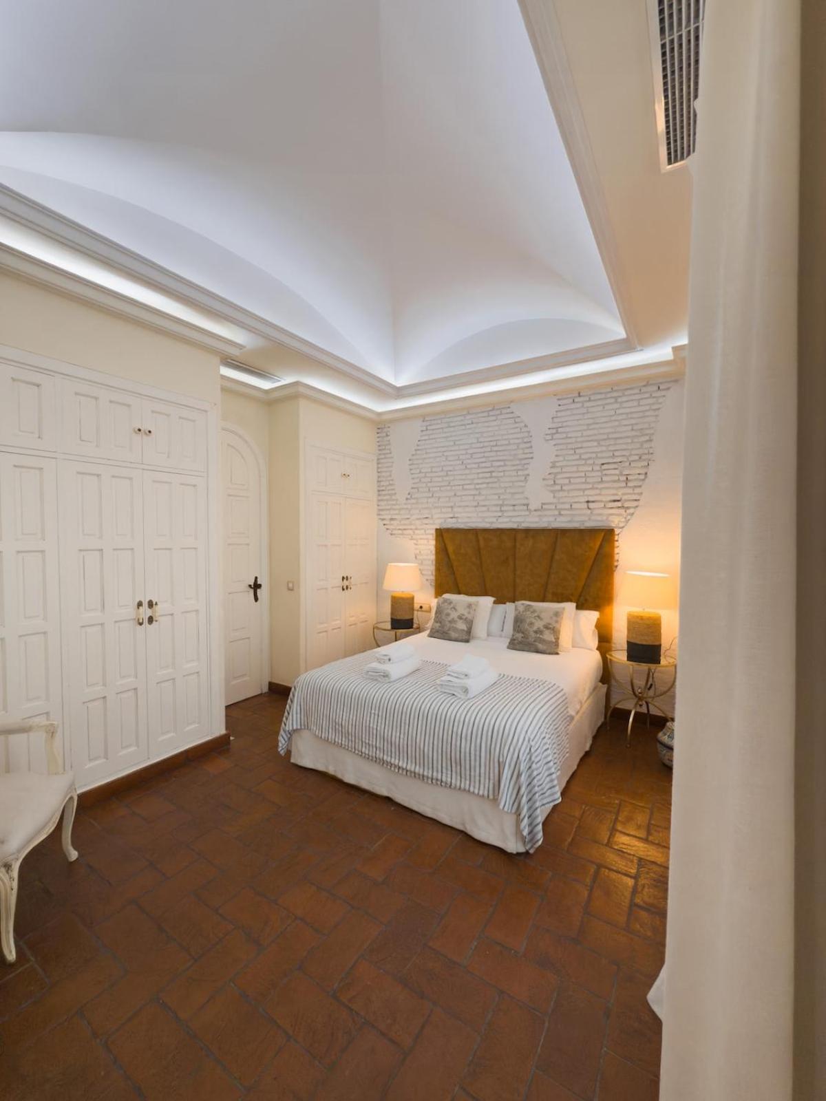 סביליה Monkeys Apartments Adriano & Terrace מראה חיצוני תמונה